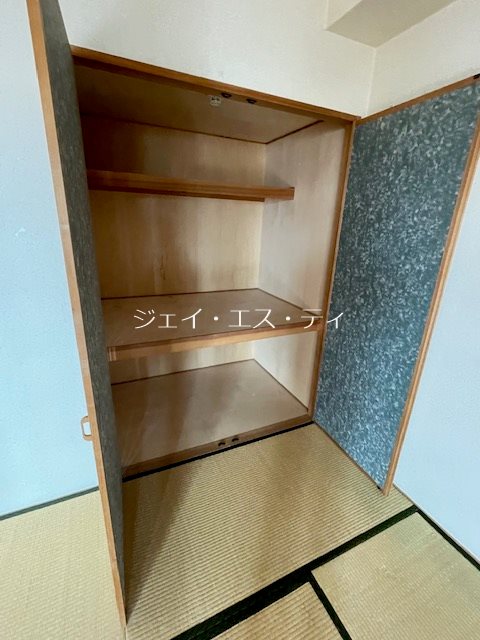 カーサフロレスタ西馬込弐番館 収納